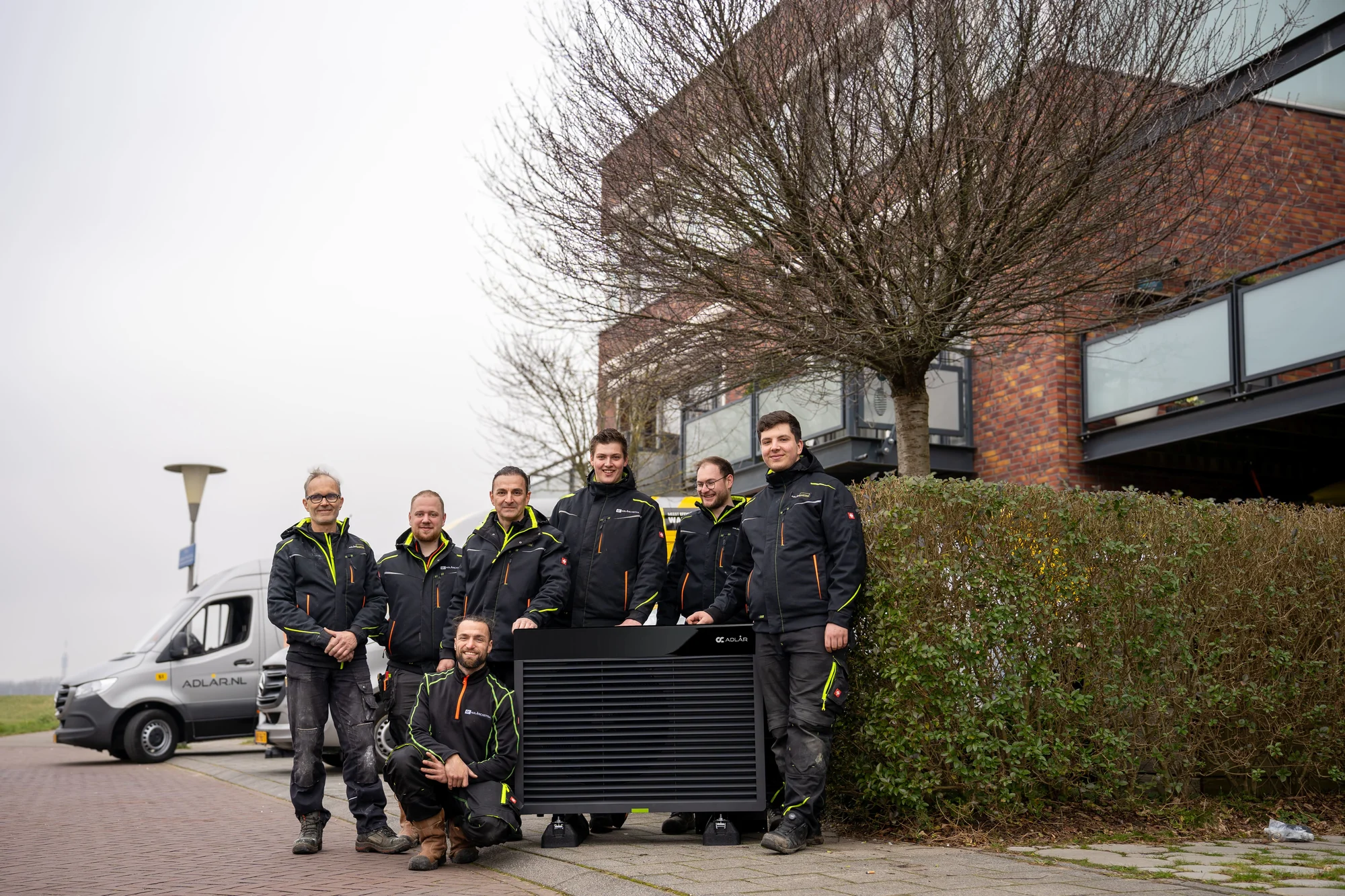 Wärmepumpe installieren: Selbst machen oder vom Profi erledigen lassen?